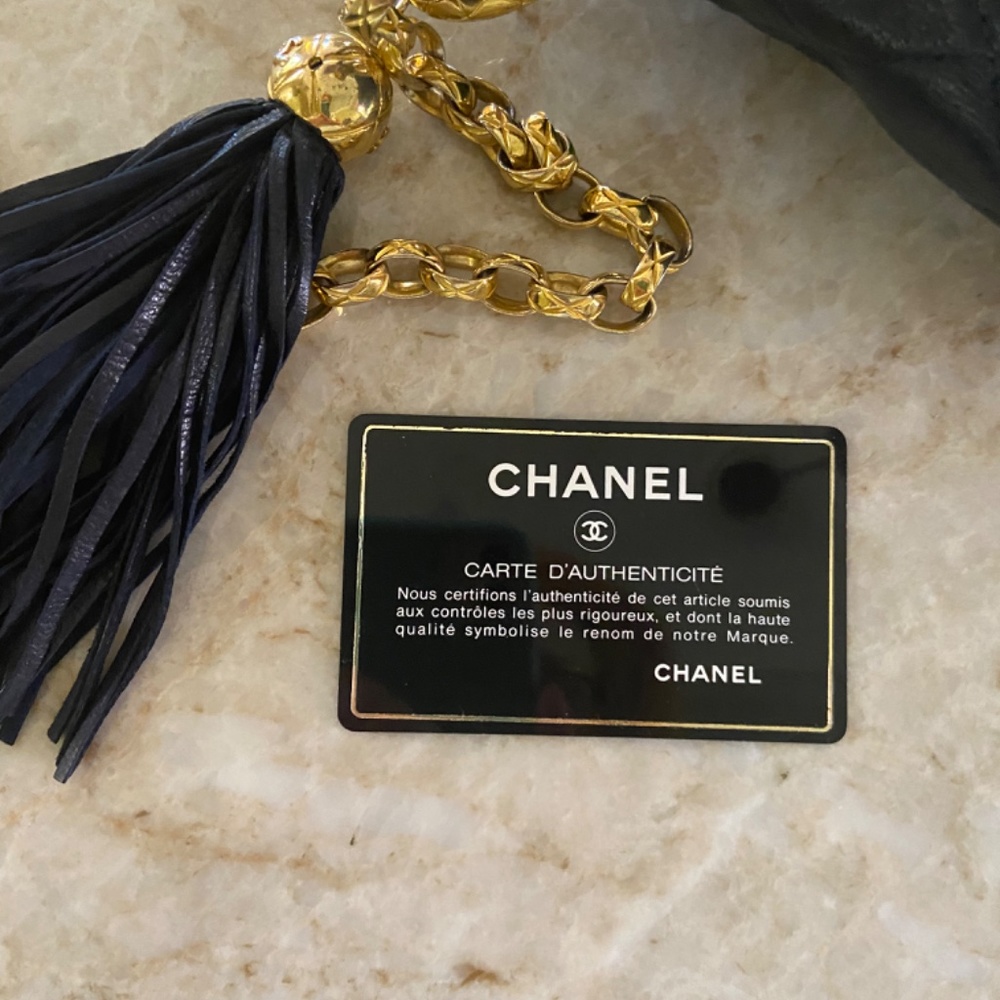 CHANEL HANDBAG - Picture 9 of 14